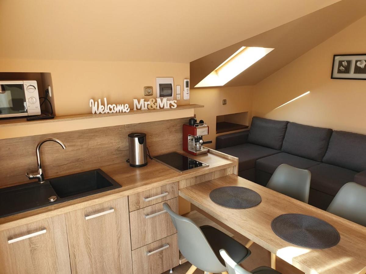 Happy Sun Medences Apartman Сиофок Екстериор снимка