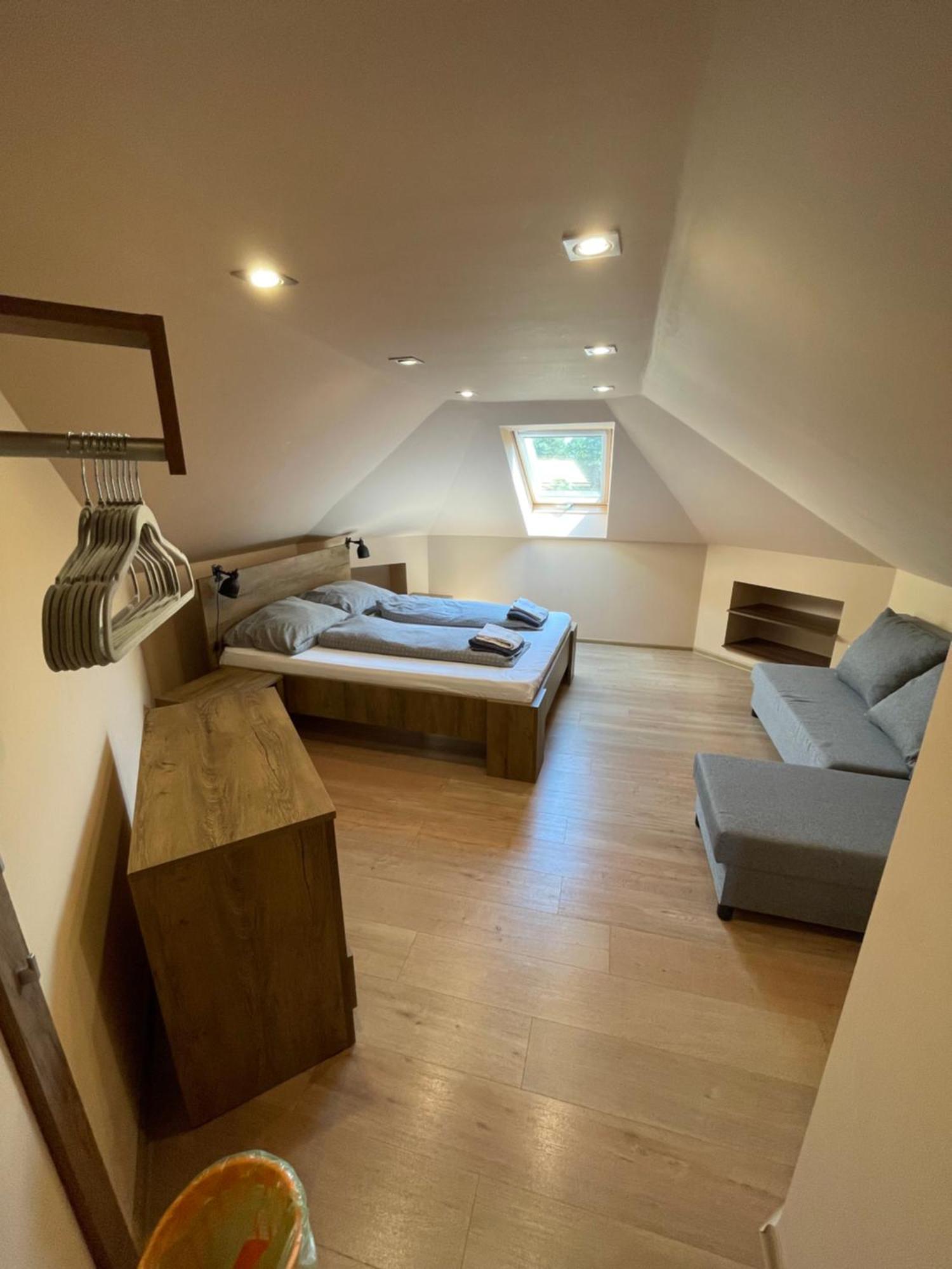 Happy Sun Medences Apartman Сиофок Екстериор снимка