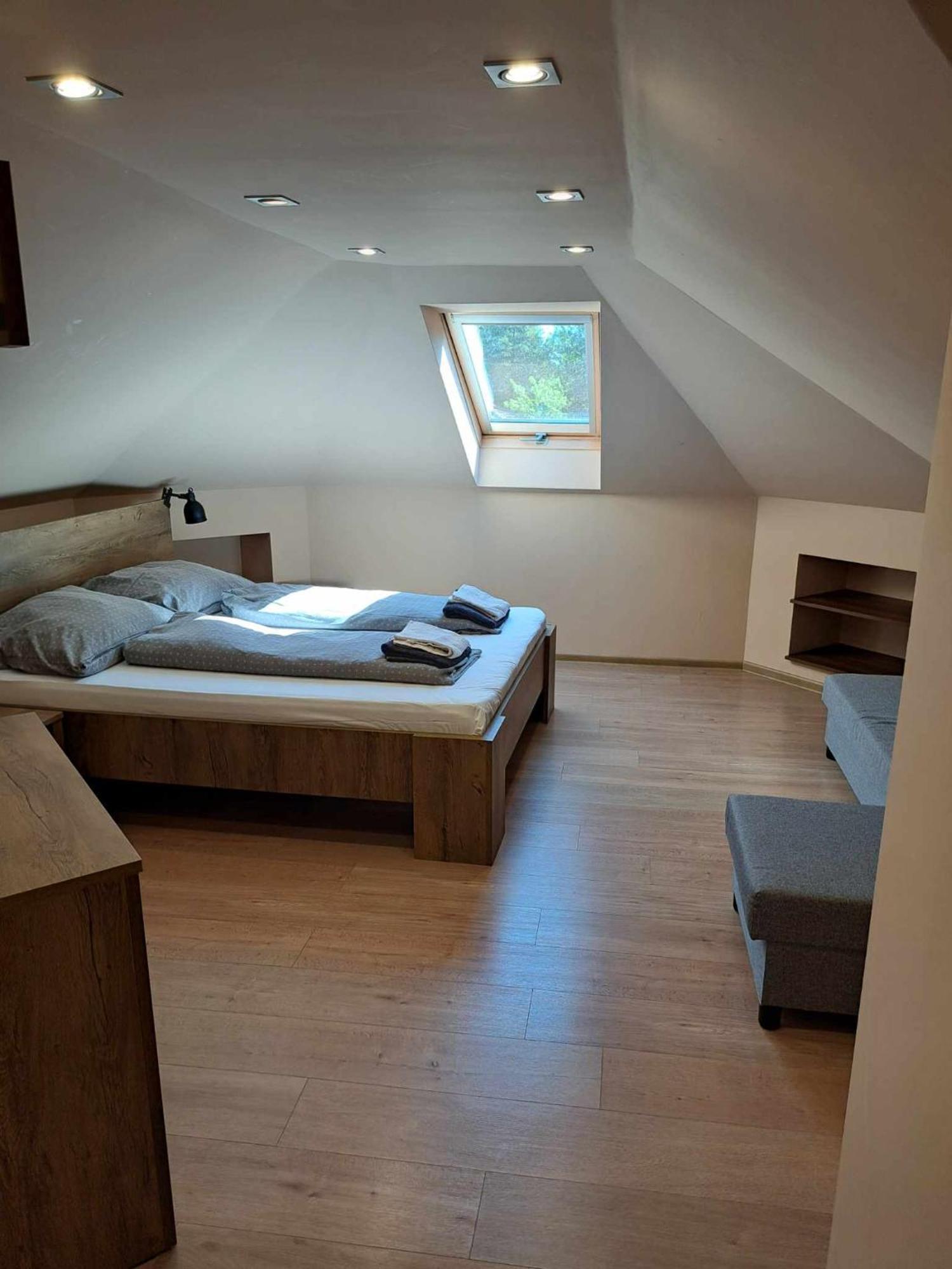 Happy Sun Medences Apartman Сиофок Екстериор снимка