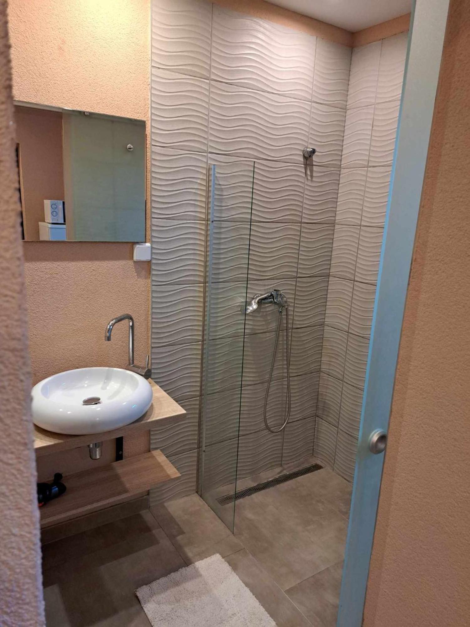 Happy Sun Medences Apartman Сиофок Екстериор снимка