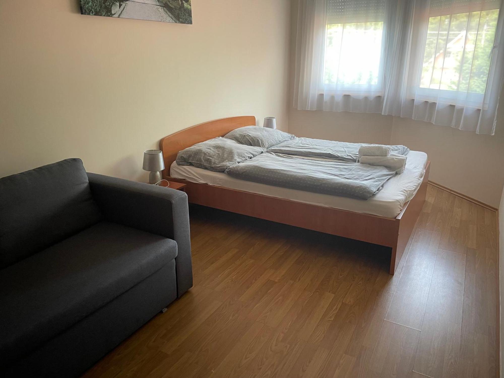 Happy Sun Medences Apartman Сиофок Екстериор снимка